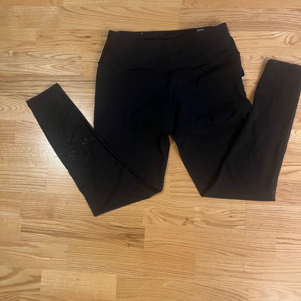 Brand New Victoria Secret Knockout Sheer Leggings Sz Medium
